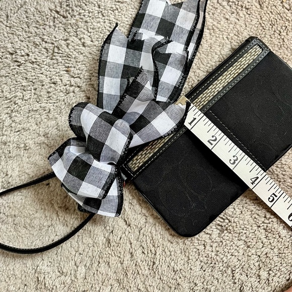 Coach Beaded Wristlet - Picture 9 of 9